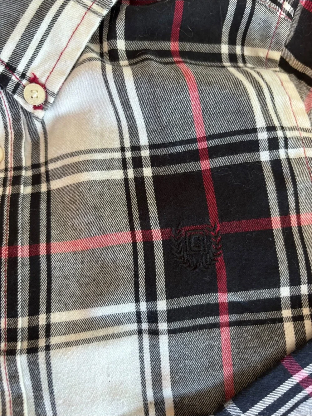 CHAPS Boys Size 7 Plaid Button Down Shirt Black Gray Red Preppy